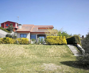 Villa Charneca, jardín y mar